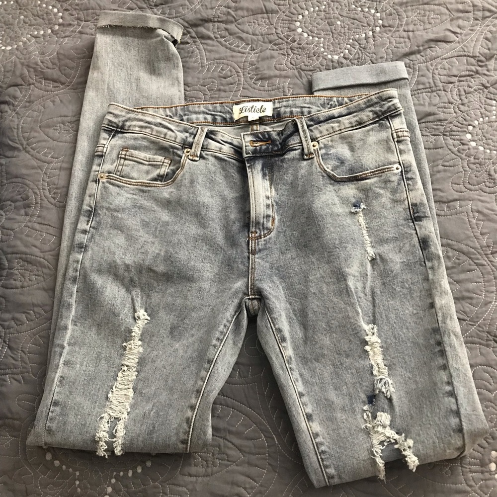 Dottie Couture Boutique distressed jean Size s